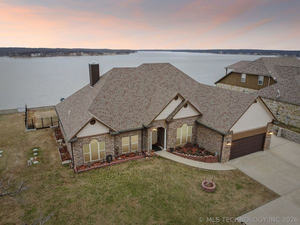 420 Eagles Nest Drive , Disney, OK 74340