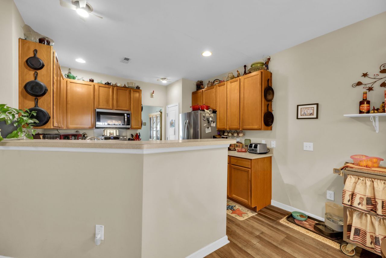 542 Brick Barn Lane Photo 15