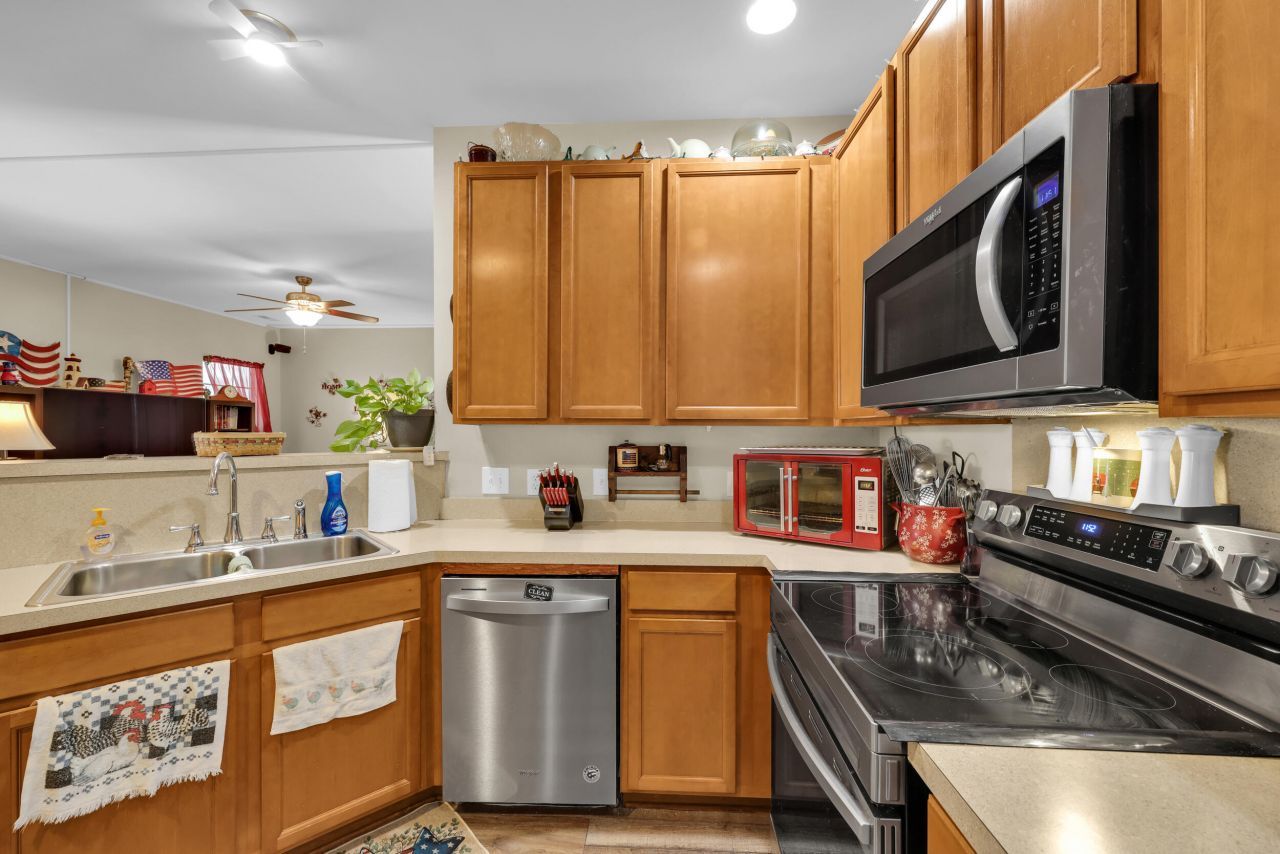 542 Brick Barn Lane Photo 18