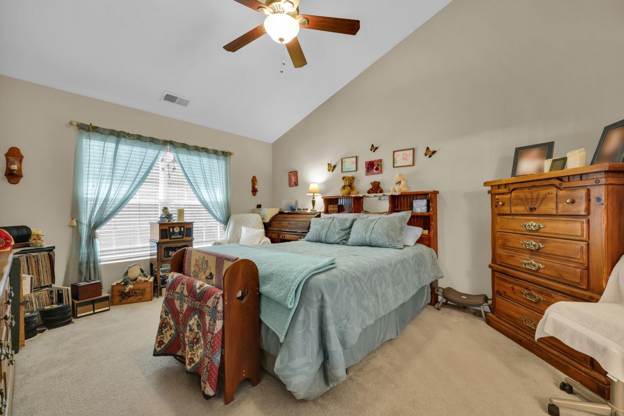 542 Brick Barn Lane Photo 23