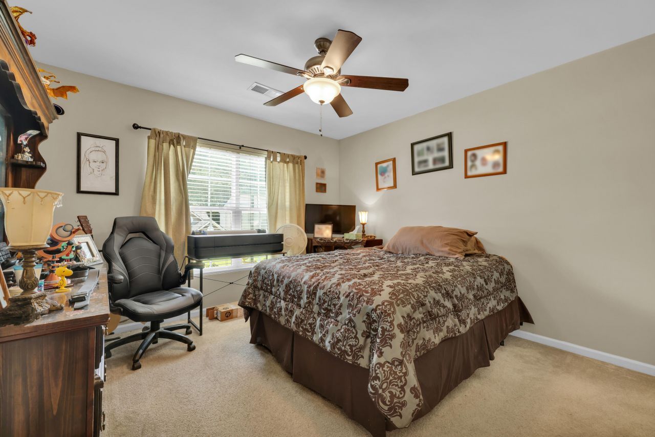 542 Brick Barn Lane Photo 29