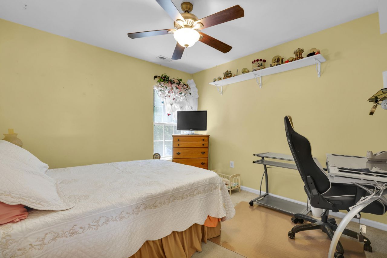 542 Brick Barn Lane Photo 34