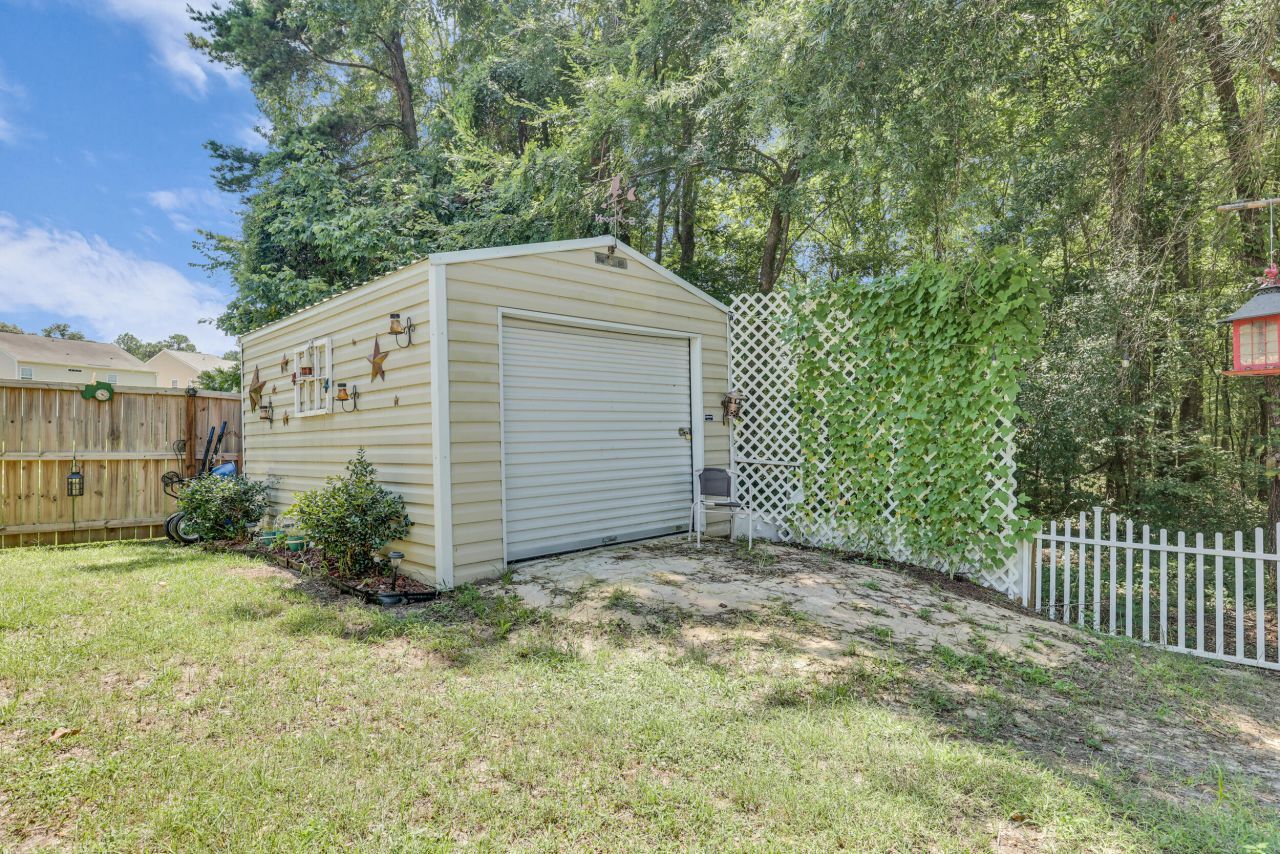 542 Brick Barn Lane Photo 42