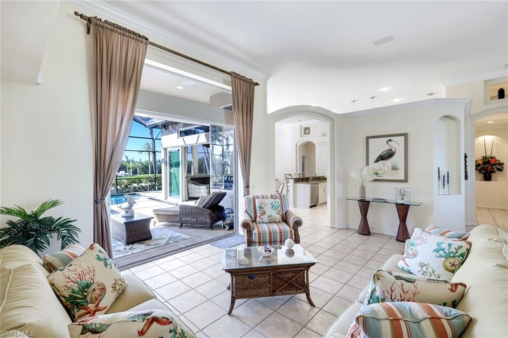 2022 El Dorado Pkwy W, Cape Coral, FL 33914 Photo