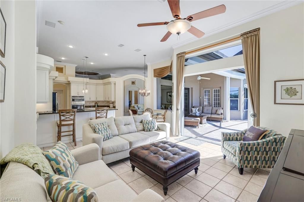 2022 El Dorado Pkwy W, Cape Coral, FL 33914 Photo