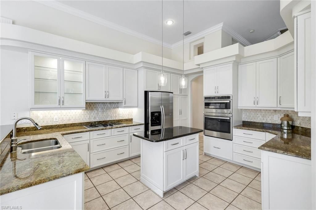 2022 El Dorado Pkwy W, Cape Coral, FL 33914 Photo