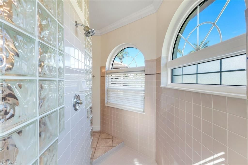 2022 El Dorado Pkwy W, Cape Coral, FL 33914 Photo