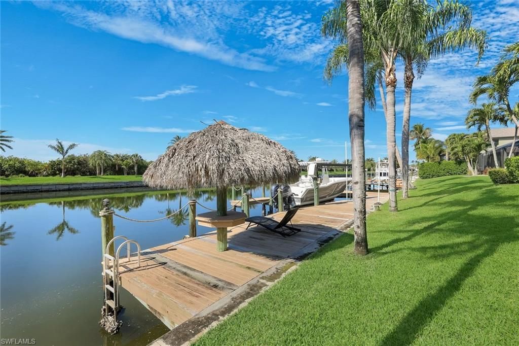 2022 El Dorado Pkwy W, Cape Coral, FL 33914 Photo