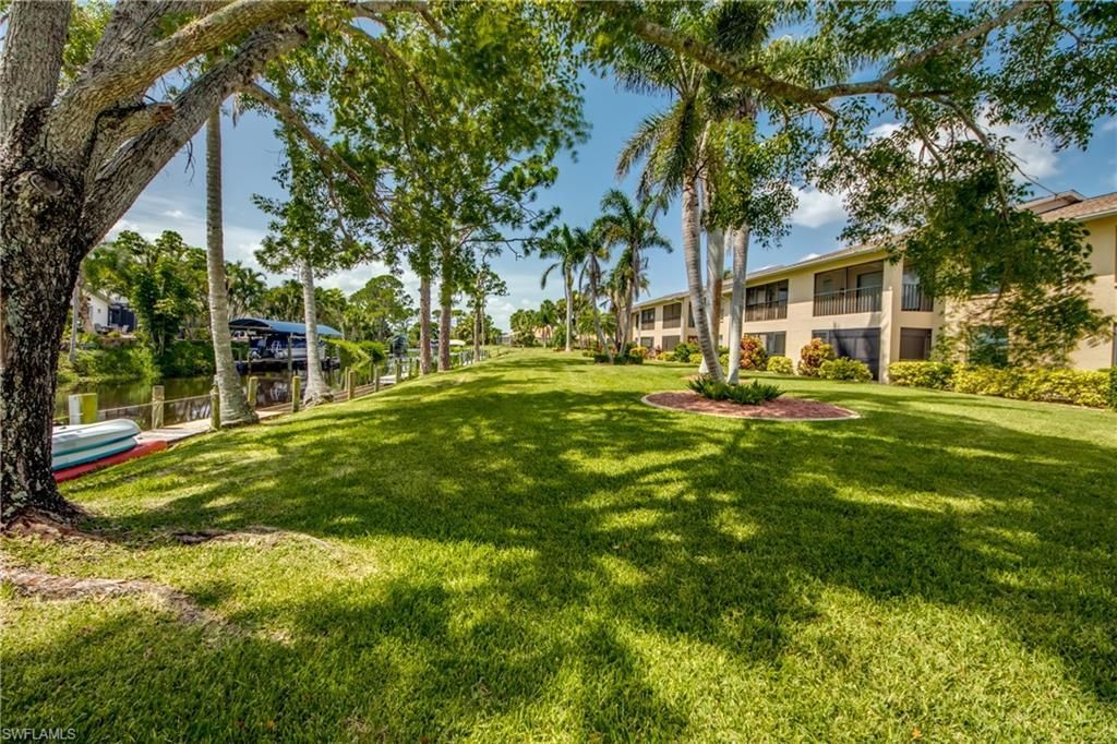 15350 Moonraker Ct , Unit 303, North Fort Myers, FL 33917 Photo