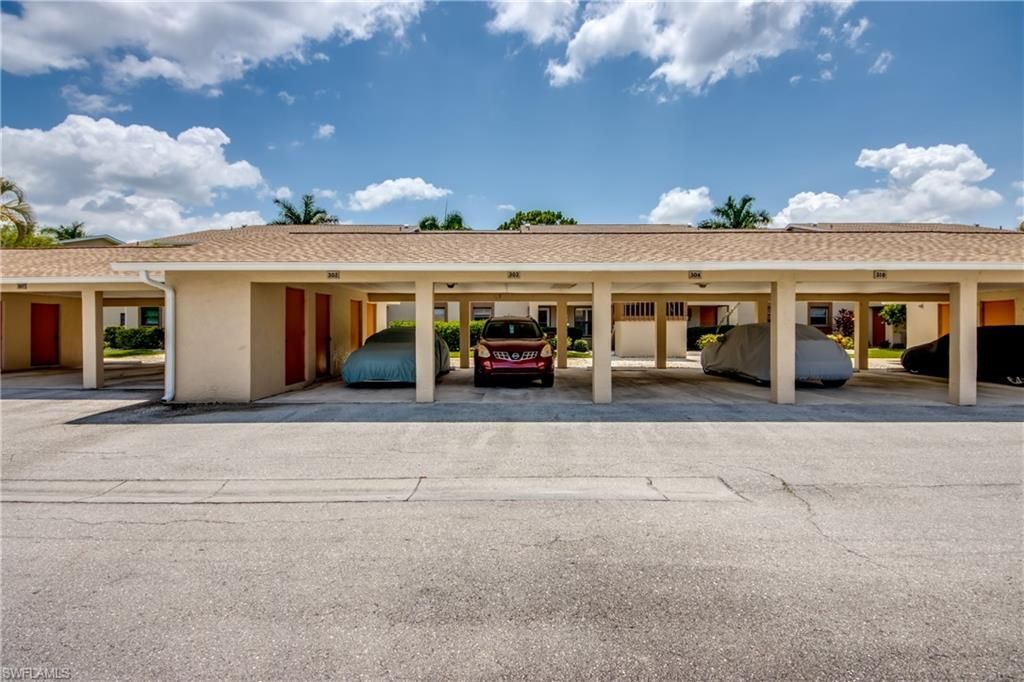 15350 Moonraker Ct , Unit 303, North Fort Myers, FL 33917 Photo