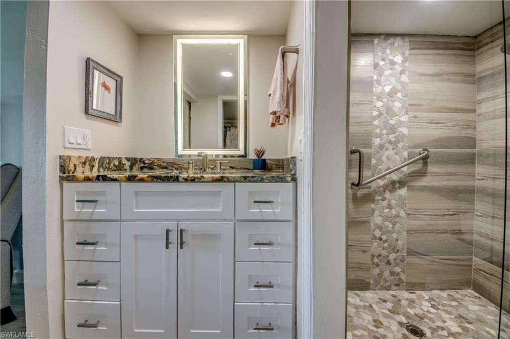 15350 Moonraker Ct , Unit 303, North Fort Myers, FL 33917 Photo