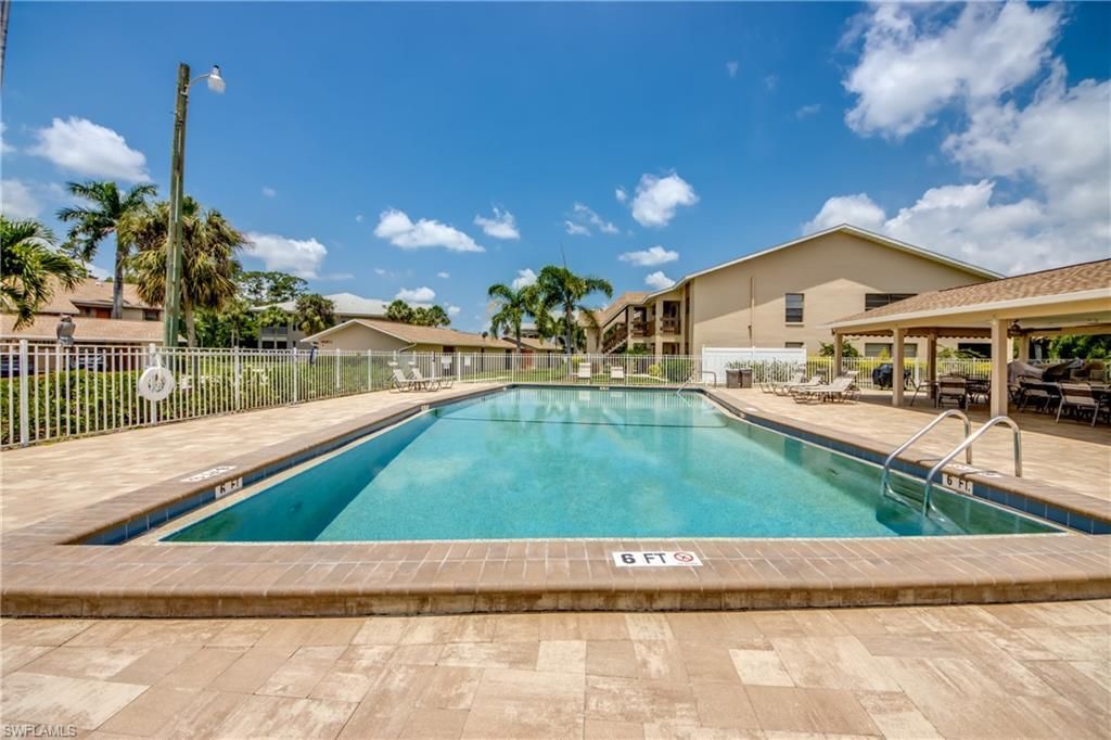 15350 Moonraker Ct , Unit 303, North Fort Myers, FL 33917 Photo