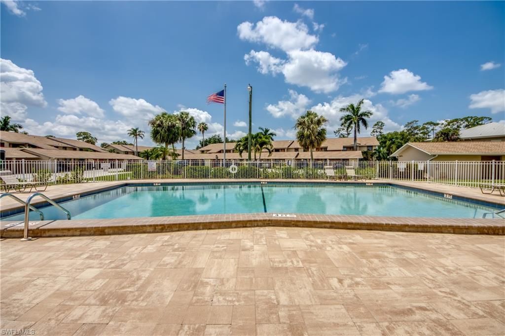 15350 Moonraker Ct , Unit 303, North Fort Myers, FL 33917 Photo