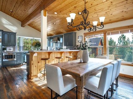 12391 Stockholm Way, Truckee, CA 96161 Photo