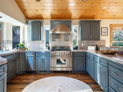 12391 Stockholm Way, Truckee, CA 96161 Photo