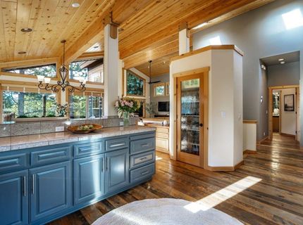 12391 Stockholm Way, Truckee, CA 96161 Photo