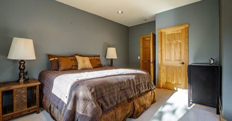 12391 Stockholm Way, Truckee, CA 96161 Photo