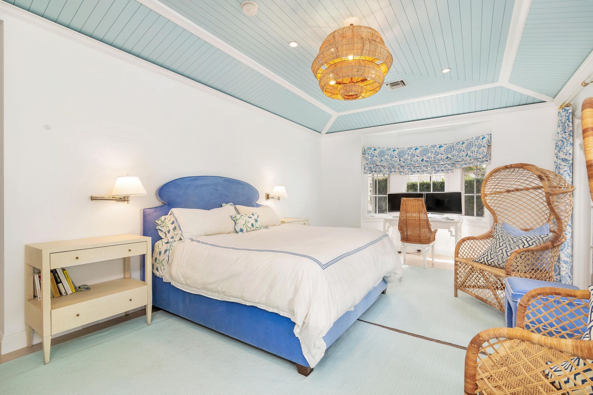 417 Seaview Avenue, Palm Beach, FL 33480 Photo