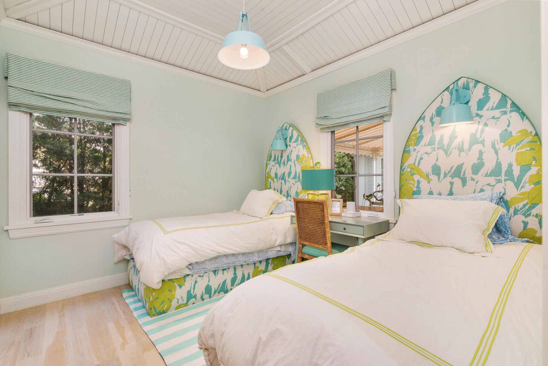 417 Seaview Avenue, Palm Beach, FL 33480 Photo