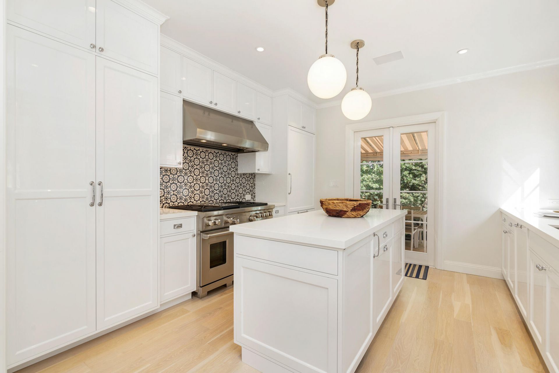 417 Seaview Avenue, Palm Beach, FL 33480 Photo