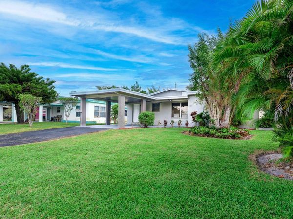 120 SW 29th Terrace, Fort Lauderdale, FL 33312