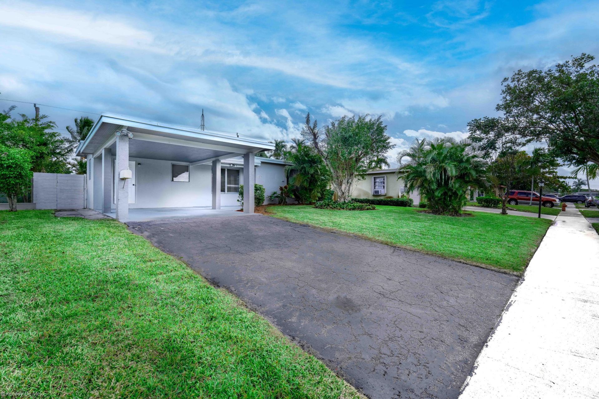 120 SW 29th Terrace, Fort Lauderdale, FL 33312 Photo