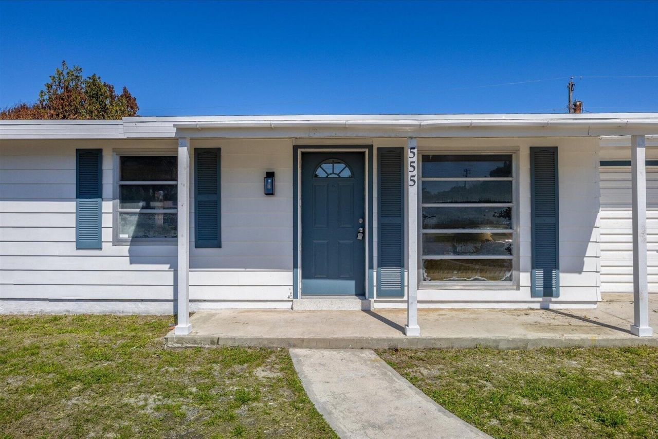 555 SE Airoso Boulevard, Port Saint Lucie, FL 34983 Photo