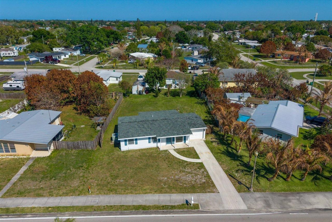 555 SE Airoso Boulevard, Port Saint Lucie, FL 34983 Photo