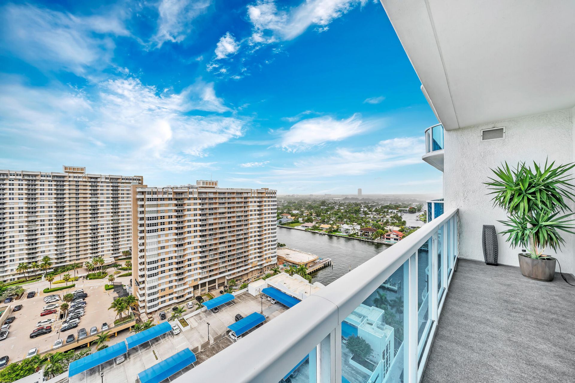 1945 S Ocean Drive, Unit 1803, Hallandale Beach, FL 33009 Photo