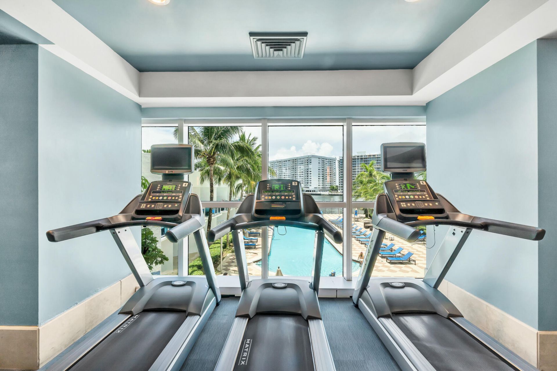 1945 S Ocean Drive, Unit 1803, Hallandale Beach, FL 33009 Photo