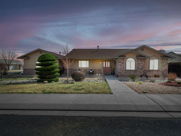 2977 Mesa Crest Place, Grand Junction, CO 81503