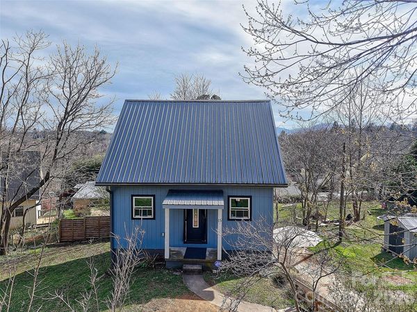15 Merion Drive , Asheville, NC 28806