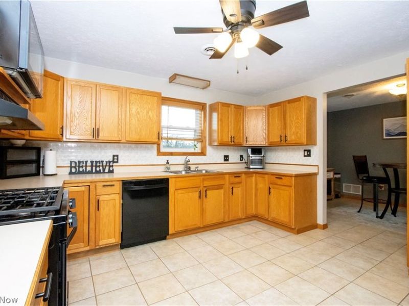 4054 Cinnamon Drive N, West Salem, OH 44287 Photo 16