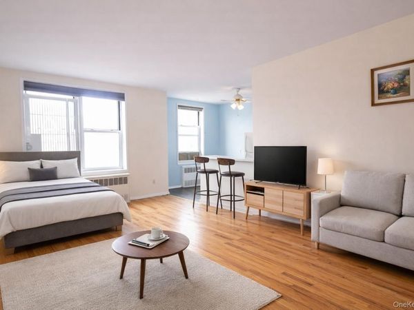 6815 Selfridge Street , Unit 6D, Forest Hills, NY 11375