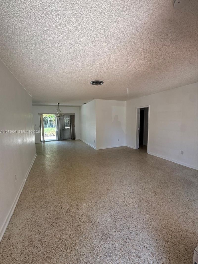 14435 Tabebuia Ln, Miami Lakes, FL 33014 Photo