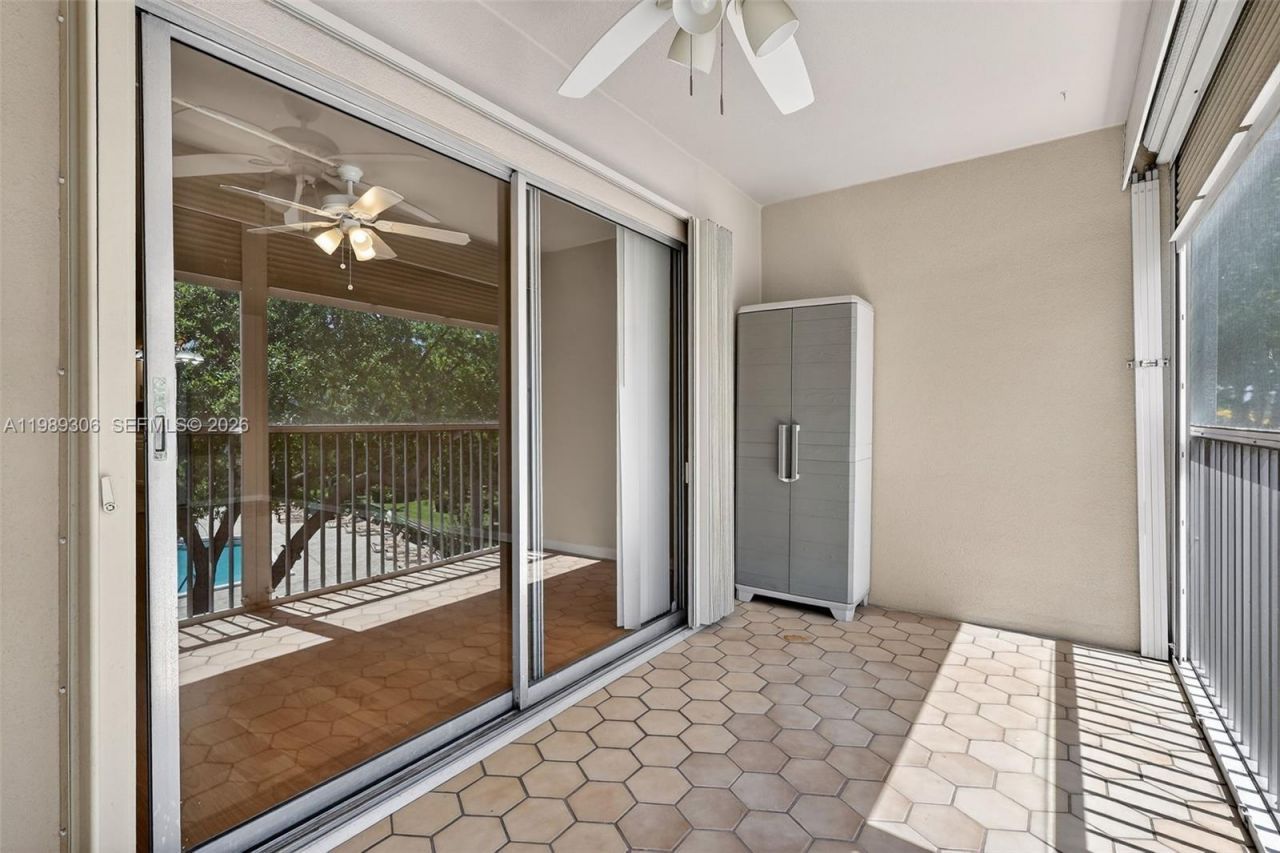 12500 SW 5th Ct , Unit 305M, Pembroke Pines, FL 33027 Photo