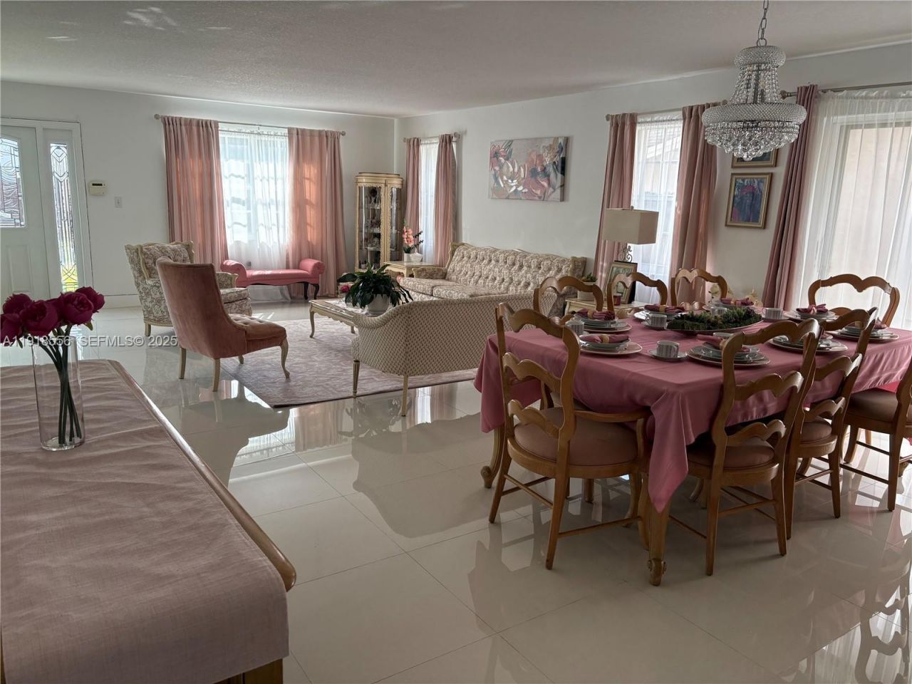 7809 NW 192nd St, Hialeah, FL 33015 Photo