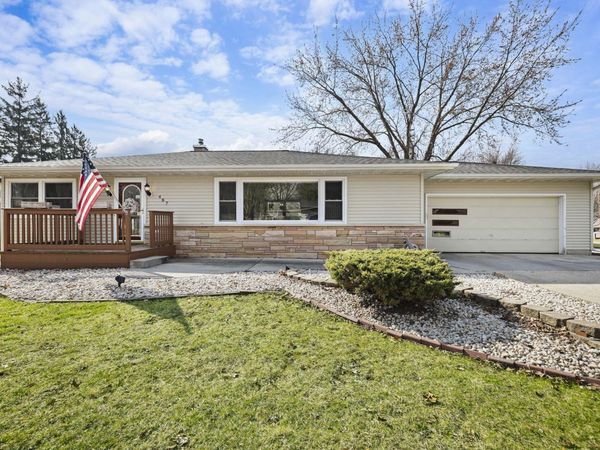 487 W Main Street, Evansville, WI 53536