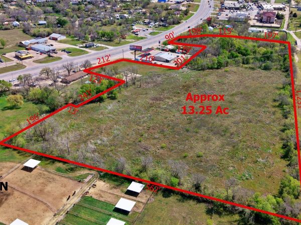 300 W Hwy 290 A, Elgin, TX 78621