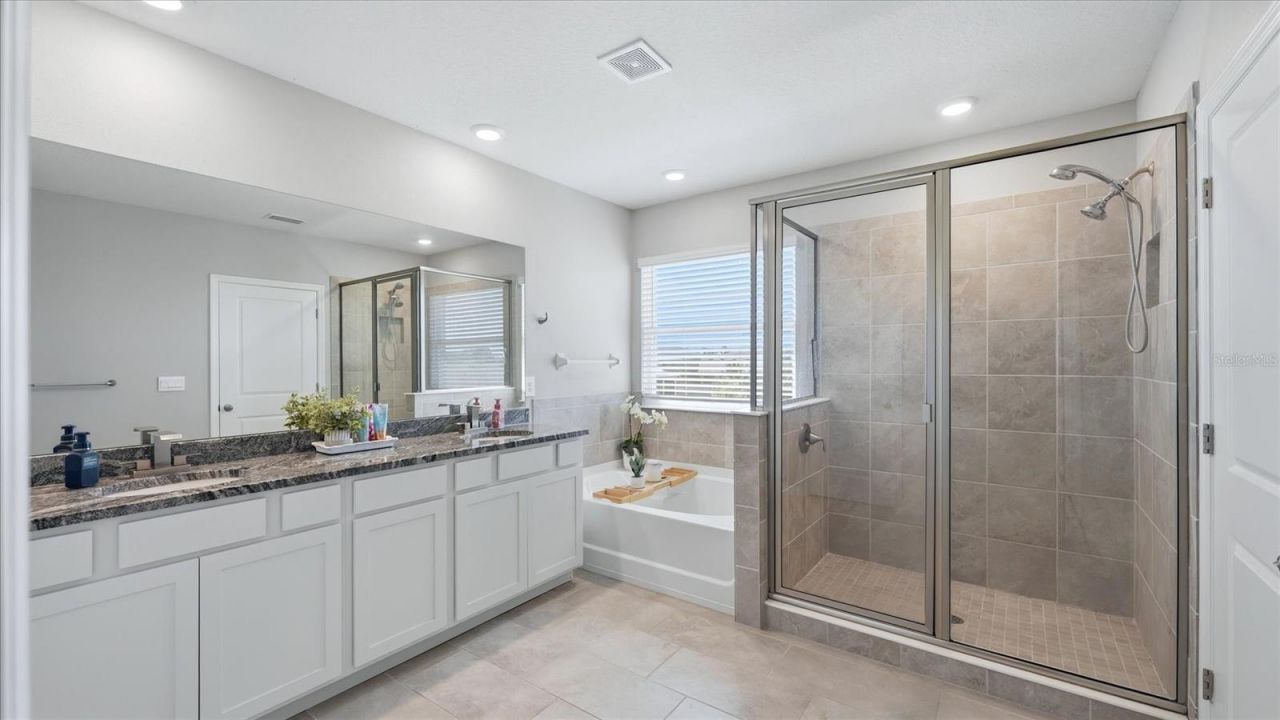 2109 Midnight Pearl Drive , Sarasota, FL 34240 Photo