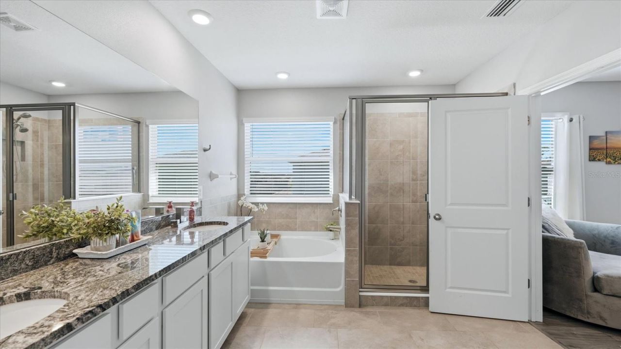 2109 Midnight Pearl Drive , Sarasota, FL 34240 Photo