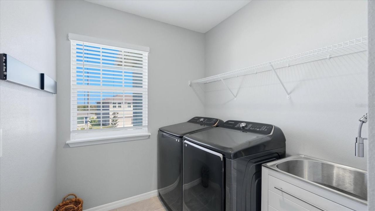 2109 Midnight Pearl Drive , Sarasota, FL 34240 Photo