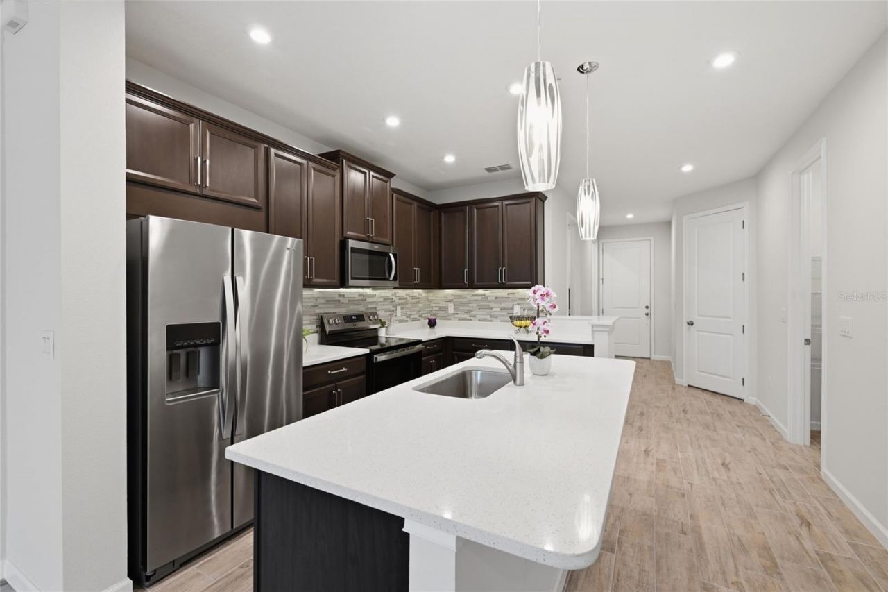 5711 Silverbridge Trail, Bradenton, FL 34211 Photo