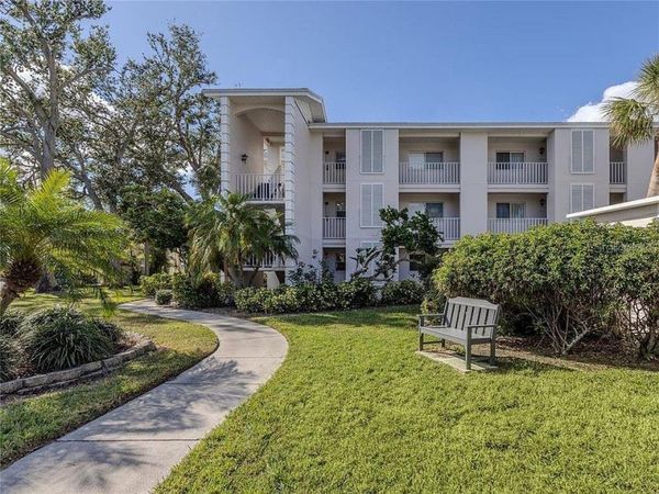 437 CERROMAR LANE , Unit 522, VENICE, FL 34293