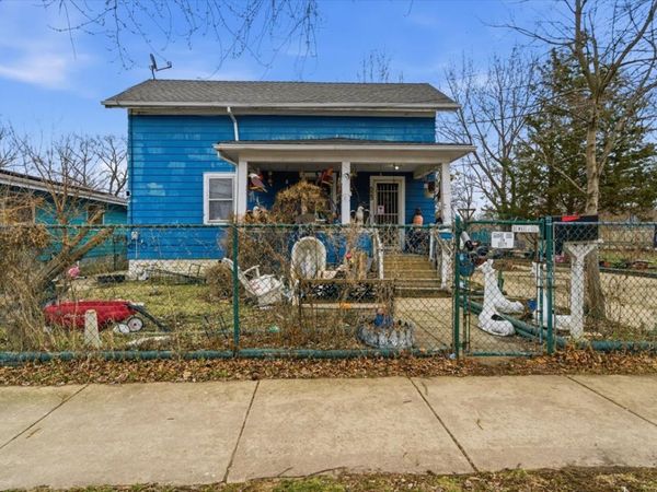 523 N Highland Avenue , Aurora, IL 60506