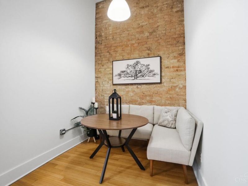 417 Vine Street, Unit 404, Cincinnati, OH 45202 Photo 13