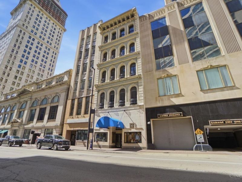 417 Vine Street, Unit 404, Cincinnati, OH 45202 Photo 2