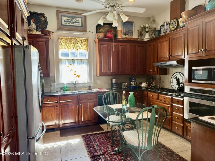 Property Image 24
