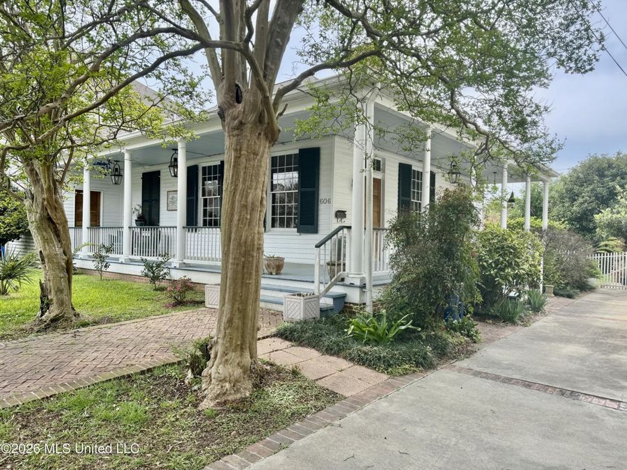 Property Image 5