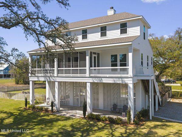 500 Saint Louis Street, Pass Christian, MS 39571